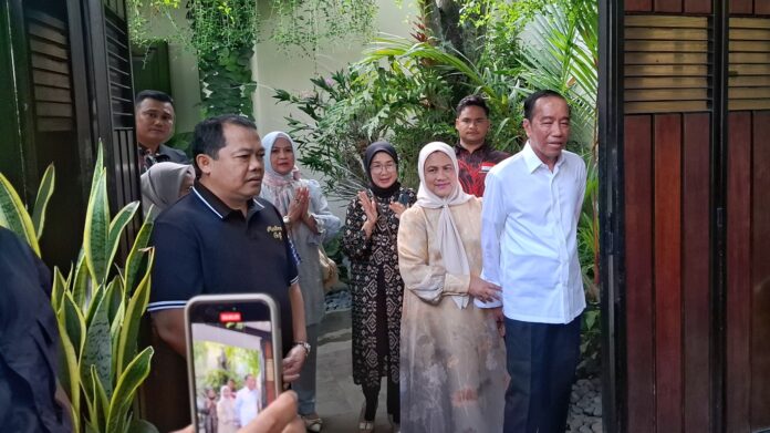 Ulang tahun, Jokowi temui warga dan pendukungnya