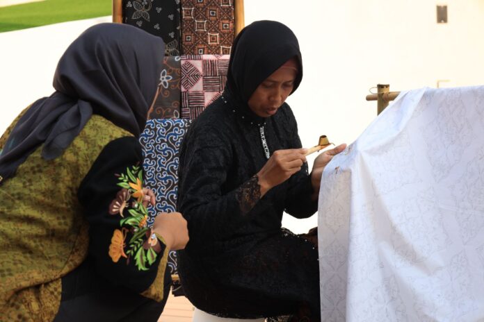 Sirekandi Patra batik difabel