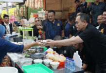 Waketum Kadin Indonesia Erwin Aksa Belanja Bareng di Pasar Gede, Meriahkan Solo Raya Great Sale