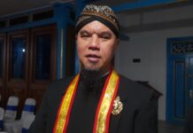 Ahmad Dhani Mendapat Gelar Kraton Solo, Siap Lestarikan Budaya Jawa