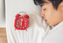 Mengapa Sebagian Orang Memilih Tidur Saat Libur? Ini Penjelasan Para Ahli