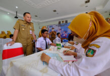 Wali Kota Solo Respati Ardi Tinjau Program Cek Kesehatan Gratis