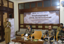 Wakil Wali Kota Solo Astrid Widayani Buka Sosialisasi Program Pendampingan Batik Berkelanjutan di Kampoeng Batik Laweyan