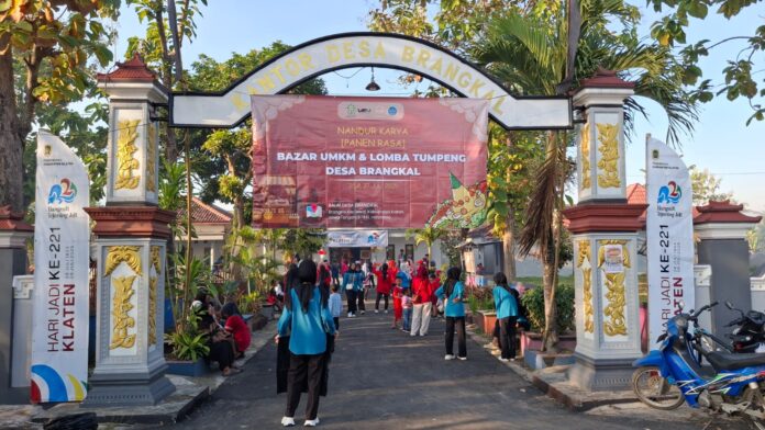 KKN UIN Solo bazaar UMKM