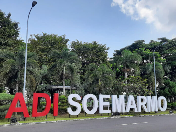 Bandara Adi Soemarmo