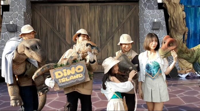 Pakuwon Mall Solo dinosaurus