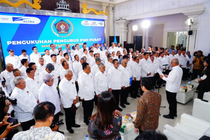 pengukuhan pengurus PWI Pusat 2025-2030