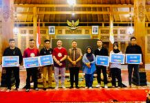 Pemkot Solo Serahkan Tali Asih untuk Atlet dan Pelatih PON Aceh–Sumut