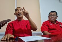 FX Hadi Rudyatmo Mundur dari Jabatan Plt Ketua DPD PDIP Jawa Tengah Plt Ketua DPC PDIP Solo, Teguh Prakosa menyampaikan terkait pengunduran diri FX Rudy dari Plt Ketua DPDP PDIP Jateng, Kamis (18/12).