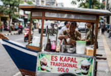 Menelusuri Asal-usul Es Kapal, Kuliner Ikonik Solo Lintas Zaman