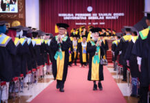 UNS Wisuda 1.137 Lulusan, Termasuk 5 Mahasiswa Internasional