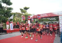 Event Lari Perdana UNISRI RUN 2026 Sukses Besar, Dibanjiri 1.400 Peserta! Ribuan peserta ikuti UNISRI RUN FOR JUSTICE 2026 yang digelar oleh Universitas Slamet Riyadi (Unisri) dalam rangka perayaan Dies Natalis ke-46 di Taman Balekambang, Minggu, 17 Mei 2026. foto: Istimewa