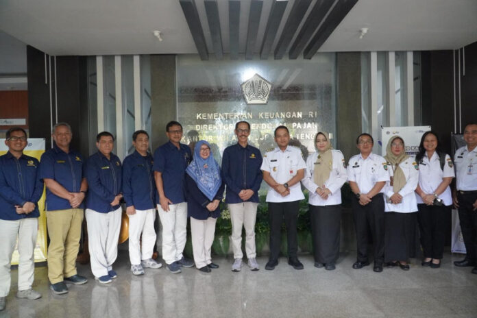 Kanwil DJP Jateng II Pemkot Solo pajak