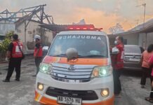 Kebakaran di Panularan Serengan Solo: 5 Rumah Hangus, PMI Terjunkan Ambulans dan Tangki Air