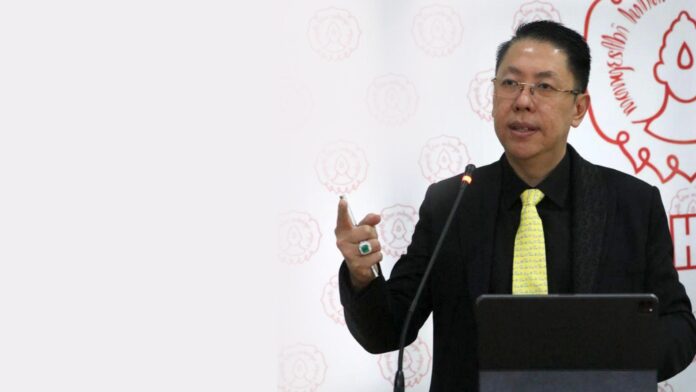 Pakar hukum Prof Henry Indraguna melihat KPK OTT Bupati Sukoharjo sebagai ruang evaluasi mendasar bagi sistem pengawasan internal di daerah yang terkonsentrasi pada satu dinasti. foto: Istimewa
