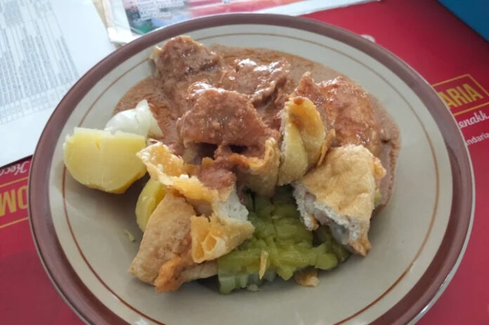 siomay mang edi solo